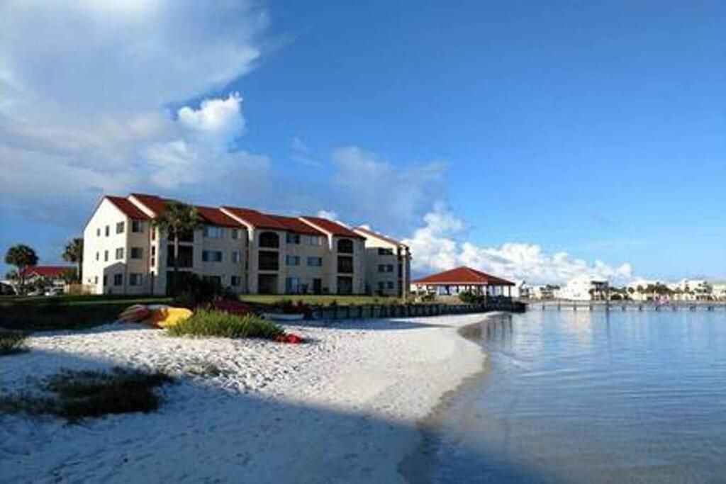Sunset Harbor Palms - Mason Beach Retreat Navarre Bagian luar foto